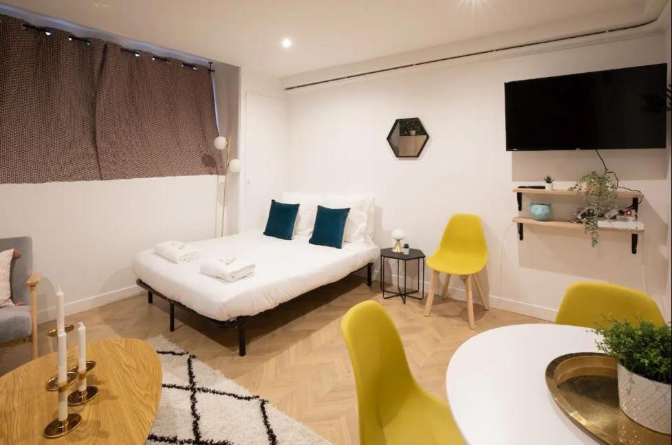Appartement Charmant Proche De L'Arc Triomphe -2P ปารีส ภายนอก รูปภาพ